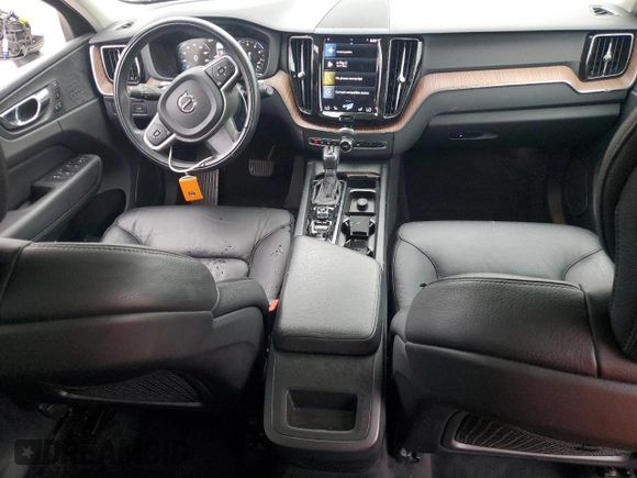 2021 Volvo XC60 Momentum с VIN YV4102RK4M1699277, выставлен на аукционе Copart как лот 51127475 с пробегом 55 131 миль миль и Списание • Salvage title. История ставок и продаж доступна на DreamBid. Изображение 8.