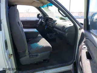 1999 Dodge Ram 1500 with VIN 1B7HF13ZXXJ600062, listed as a IAAI auction lot 41885520 with 217,643 mi miles. Bid and sale history available at carsss.com. Image 5.