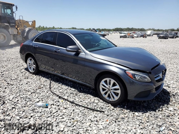 2015 Mercedes-Benz C 300 Luxury with VIN 55SWF4KB6FU001998, listed as a Copart auction lot 54602755 with 140,264 mi miles and Salvage Title. Bid and sale history available at carsss.com. Image 4.