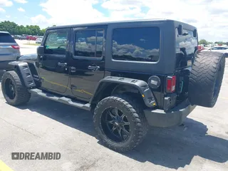 2016 Jeep Wrangler Unlimited Sport z VIN 1C4BJWDG4GL327638, wystawiony jako IAAI lot #42494615 z przebiegiem 139 371 mil mil oraz . Historia ofert i sprzedaży dostępna na DreamBid. Obrazek 3.