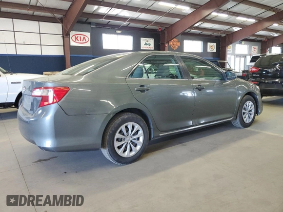 2014 Toyota Camry L with VIN 4T1BF1FK7EU816544, listed as a Copart auction lot 55307245 with 239,183 mi miles and Clean Title. Bid and sale history available at carsss.com. Image 3.