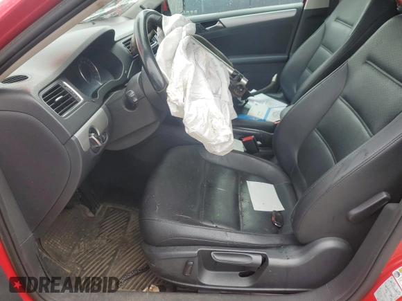 2013 Volkswagen Jetta SE with VIN 3VWDX7AJXDM372409, listed as a Copart auction lot 56847755 with Not provided miles and Clean title. Bid and sale history available at DreamBid. Image 7.