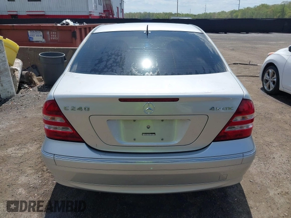 2005 Mercedes-Benz C 240 with VIN WDBRF81J75F707949, listed as a IAAI auction lot 42083094 with 108,730 mi miles and . Bid and sale history available at DreamBid. Image 16.
