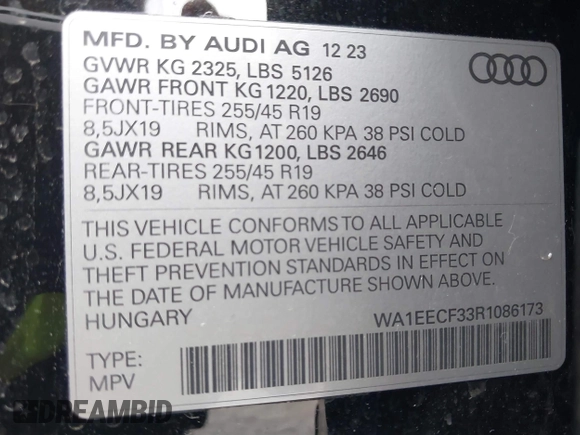2024 Audi Q3 S line Premium Plus z VIN WA1EECF33R1086173, wystawiony jako IAAI lot #41741276 z przebiegiem 8987 mil mil oraz . Historia ofert i sprzedaży dostępna na DreamBid. Obrazek 9.