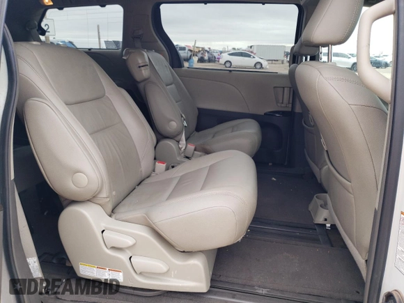 2017 Toyota Sienna XLE Auto Access Seat with VIN 5TDYZ3DC1HS898650, listed as a Copart auction lot 55153815 with 112,393 mi miles and Salvage title. Bid and sale history available at DreamBid. Image 11.