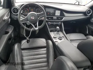 2019 Alfa Romeo Giulia Ti with VIN ZARFANBN0K7608498, listed as a Copart auction lot 61263775 with 58,786 mi miles and Salvage title. Bid and sale history available at DreamBid. Image 8.