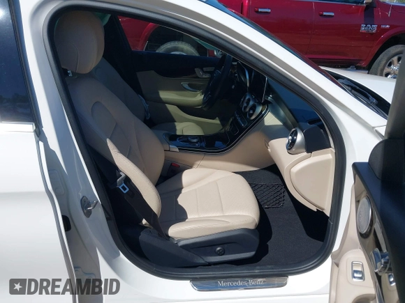 2020 Mercedes-Benz C 300 with VIN WDDWF8DB6LR559612, listed as a IAAI auction lot 41758983 with 31,014 mi miles and . Bid and sale history available at DreamBid. Image 5.