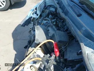 2015 Toyota Sienna LE AAS with VIN 5TDKK3DC8FS646613, listed as a IAAI auction lot 43073670 with 117,828 mi miles and . Bid and sale history available at DreamBid. Image 19.