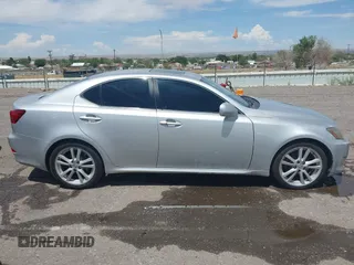 2006 Lexus IS 250 z VIN JTHBK262662013211, wystawiony jako IAAI lot #42473423 z przebiegiem 143 129 mil mil oraz . Historia ofert i sprzedaży dostępna na DreamBid. Obrazek 13.