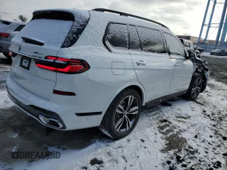 2025 BMW X7 xDrive40i z VIN 5UX23EM04S9X64678, wystawiony jako Copart lot #88092405 z przebiegiem 4 185 mil mil oraz Szkoda całkowita • Salvage title. Historia ofert i sprzedaży dostępna na DreamBid. Obrazek 3.