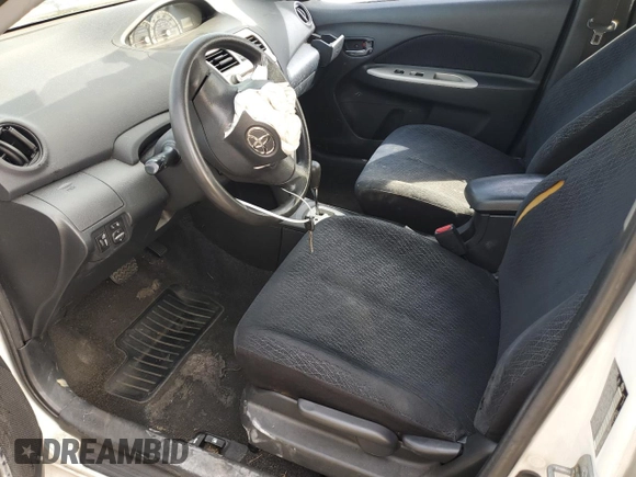 2008 Toyota Yaris with VIN JTDBT923084004162, listed as a Copart auction lot 53024565 with 265,412 mi miles and Salvage Title. Bid and sale history available at DreamBid. Image 7.