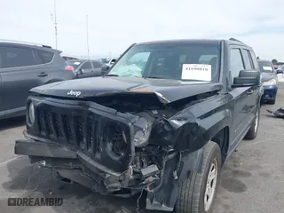 2015 Jeep Patriot Sport with VIN 1C4NJPBA9FD138686, listed as a IAAI auction lot 41690810 with 148,226 mi miles. Bid and sale history available at carsss.com. Image 17.