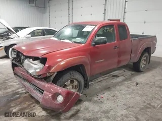2008 Toyota Tacoma with VIN 5TEUU42N88Z472464, listed as a IAAI auction lot 41327495 with 250,993 mi miles. Bid and sale history available at carsss.com. Image 18.