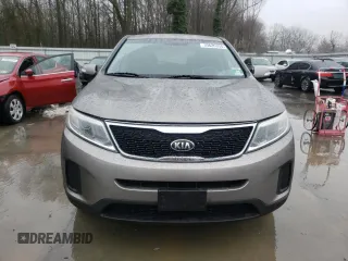 2015 Kia Sorento LX with VIN 5XYKTCA64FG632314, listed as a Copart auction lot 39826304 with 96,741 mi miles and Salvage title. Bid and sale history available at DreamBid. Image 5.