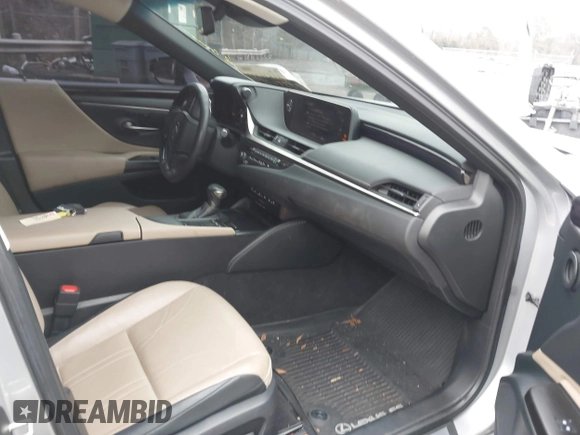 2019 Lexus ES 350 with VIN 58ABZ1B17KU020000, listed as a IAAI auction lot 41535730 with 60,431 mi miles and . Bid and sale history available at DreamBid. Image 5.