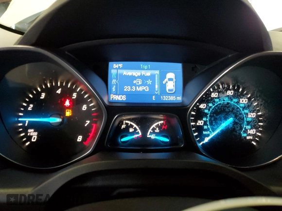 2013 Ford Escape SE z VIN 1FMCU9GX0DUD94201, wystawiony jako Copart lot #66153005 z przebiegiem 132 385 mil mil oraz Czysty tytuł • Clean title. Historia ofert i sprzedaży dostępna na DreamBid. Obrazek 9.