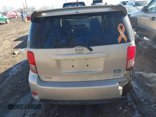 2015 Scion xB with VIN JTLZE4FE7FJ069178, listed as a IAAI auction lot 41450548 with 135,278 mi miles. Bid and sale history available at carsss.com. Image 6.