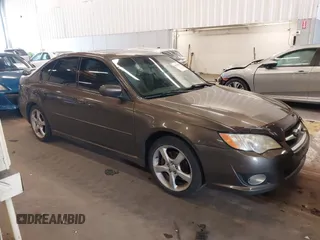 2008 Subaru Legacy (Natl) Ltd with VIN 4S3BL626487210172, listed as a IAAI auction lot 41598816 with 182,850 mi miles. Bid and sale history available at carsss.com. Image 1.