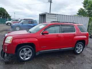2013 GMC Terrain SLE z VIN 2GKALSEK9D6366008, wystawiony jako IAAI lot #42646608 z przebiegiem 171 984 mil mil oraz . Historia ofert i sprzedaży dostępna na DreamBid. Obrazek 14.