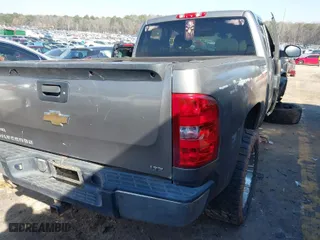 2007 Chevrolet Silverado 1500 LTZ with VIN 1GCEK19037Z512348, listed as a IAAI auction lot 41780151 with 1 mi miles. Bid and sale history available at carsss.com. Image 4.