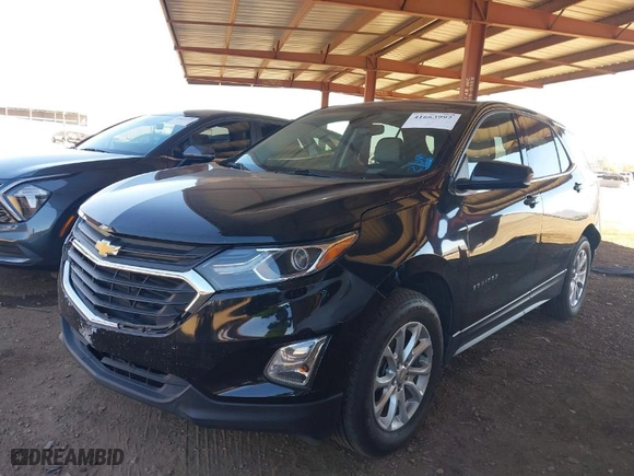 2020 Chevrolet Equinox LT with VIN 2GNAXUEV2L6136869, listed as a IAAI auction lot 41663992 with 109,975 mi miles. Bid and sale history available at carsss.com. Image 2.