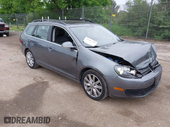 2011 Volkswagen Jetta SE with VIN 3VWPX7AJ3BM686901, listed as a IAAI auction lot 42561729 with 103,737 mi miles and . Bid and sale history available at DreamBid. Image 1.