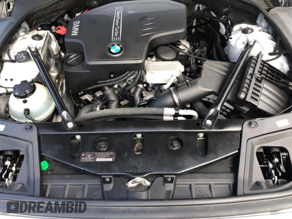 2013 BMW 5 Series 528i with VIN WBAXG5C5XDD233958, listed as a Copart auction lot 68722414 with 103,543 mi miles and . Bid and sale history available at carsss.com. Image 7.