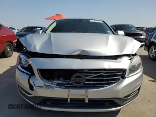 2016 Volvo S60 T5 Drive-E Premier with VIN YV126MFK0G2403881, listed as a Copart auction lot 61742813 with 183,290 mi miles. Bid and sale history available at carsss.com. Image 5.