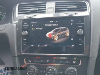 2017 Volkswagen Golf SE с VIN WVWKR7AU8HW953556, выставлен на аукционе IAAI как лот 42201220 с пробегом 74 711 миль миль и . История ставок и продаж доступна на DreamBid. Изображение 18.