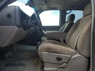 2004 Chevrolet Tahoe LS z VIN 1GNEC13V04J307606, wystawiony jako Copart lot #51999585 z przebiegiem 262 220 mil mil oraz Szkoda całkowita • Salvage title. Historia ofert i sprzedaży dostępna na DreamBid. Obrazek 7.