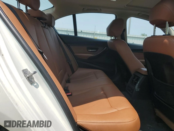 2013 BMW 3 Series 328i xDrive with VIN WBA3B5C55DF592149, listed as a Copart auction lot 59228605 with Not provided miles and Salvage title. Bid and sale history available at DreamBid. Image 10.