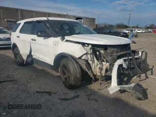 2018 Ford Police Interceptor Utility z VIN 1FM5K8AR6JGC94777, wystawiony jako Copart lot #51042555 z przebiegiem Nie podano mil oraz Szkoda całkowita • Salvage title. Historia ofert i sprzedaży dostępna na DreamBid. Obrazek 4.