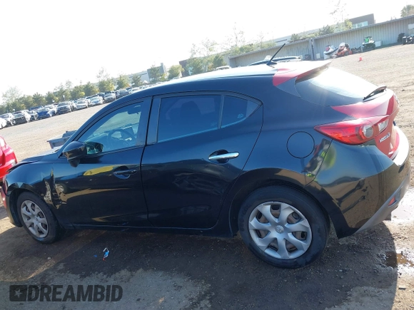 2015 Mazda 3 i Sport with VIN JM1BM1K74F1240619, listed as a IAAI auction lot 41969336 with 202,087 mi miles and . Bid and sale history available at DreamBid. Image 15.