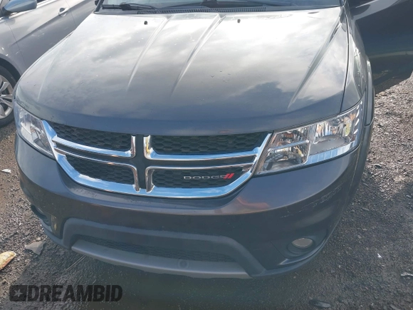 2014 Dodge Journey SXT with VIN 3C4PDCBB3ET172374, listed as a IAAI auction lot 42188228 with 138,129 mi miles. Bid and sale history available at carsss.com. Image 6.