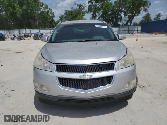 2012 Chevrolet Traverse 1LT with VIN 1GNKRGED3CJ103843, listed as a Copart auction lot 52217375 with Not Provided miles and Clean Title. Bid and sale history available at DreamBid. Image 5.