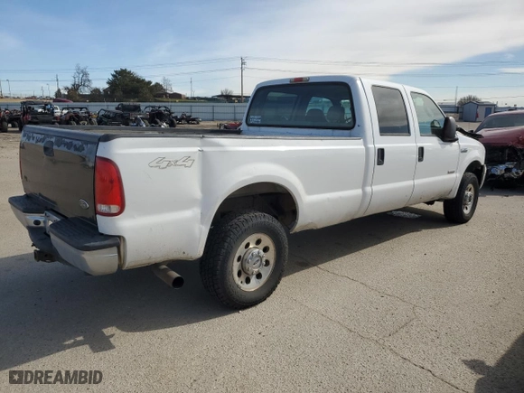 2005 Ford Super Duty F-250 XL with VIN 1FTSW21P35ED14105, listed as a Copart auction lot 48430345 with 0 mi miles and Salvage Title. Bid and sale history available at carsss.com. Image 3.