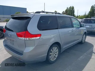 2014 Toyota Sienna Limited with VIN 5TDDK3DC2ES085302, listed as a IAAI auction lot 39560374 with 117,786 mi miles and . Bid and sale history available at DreamBid. Image 4.