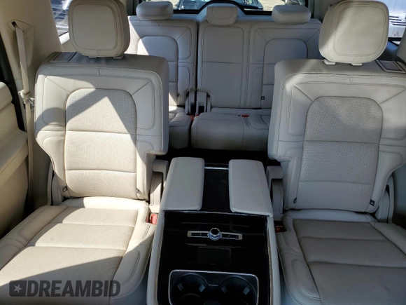 2018 Lincoln Navigator Reserve z VIN 5LMJJ2LT4JEL06991, wystawiony jako Copart lot #47112244 z przebiegiem Nie podano mil oraz . Historia ofert i sprzedaży dostępna na DreamBid. Obrazek 10.