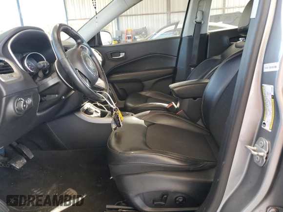 2018 Jeep Compass Latitude с VIN 3C4NJDBBXJT342648, выставлен на аукционе Copart как лот 45703765 с пробегом 136 505 миль миль и Списание • Salvage title. История ставок и продаж доступна на DreamBid. Изображение 7.