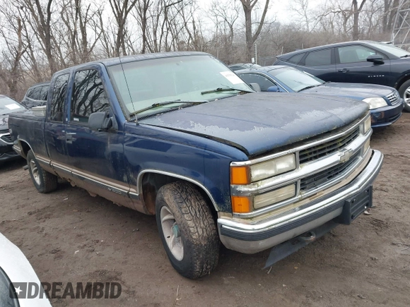 1998 Chevrolet Silverado 1500 with VIN 2GCEC19R0W1116302, listed as a IAAI auction lot 41558346 with 282,870 mi miles and . Bid and sale history available at DreamBid. Image 1.