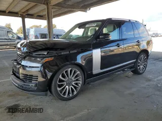 2019 Land Rover Range Rover with VIN SALGS2RE1KA528347, listed as a Copart auction lot 47828575 with 136,774 mi miles and Salvage Title. Bid and sale history available at carsss.com. Image 1.