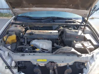 2004 Toyota Camry LE z VIN JTDBE32K040263783, wystawiony jako IAAI lot #42066013 z przebiegiem 204 531 mil mil oraz . Historia ofert i sprzedaży dostępna na DreamBid. Obrazek 10.