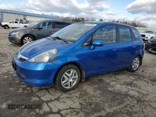 2007 Honda Fit with VIN JHMGD37437S063474, listed as a Copart auction lot 86452084 with 317,992 mi miles and Clean Title. Bid and sale history available at carsss.com. Image 1.
