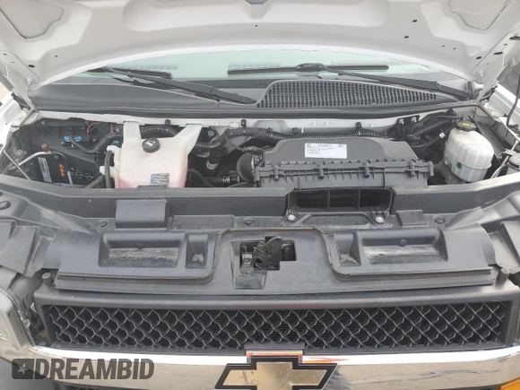 2018 Chevrolet Express Cargo Van with VIN 1GCWGAFP6J1212557, listed as a Copart auction lot 41861574 with 217,664 mi miles and Non Repairable. Bid and sale history available at carsss.com. Image 11.