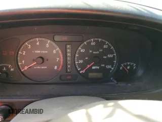 2002 Isuzu Rodeo S z VIN 4S2CK58W024333487, wystawiony jako Copart lot #76361854 z przebiegiem Nie podano mil oraz Nie do naprawy. Historia ofert i sprzedaży dostępna na DreamBid. Obrazek 9.