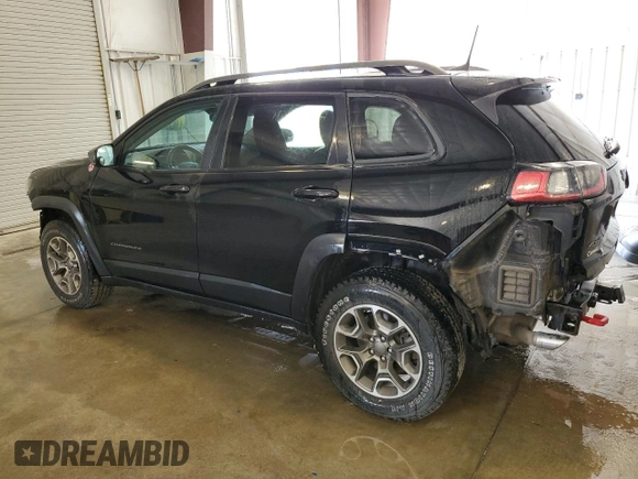 2020 Jeep Cherokee Trailhawk Elite with VIN 1C4PJMBN1LD537646, listed as a Copart auction lot 59890405 with 34,431 mi miles and Salvage title. Bid and sale history available at DreamBid. Image 2.