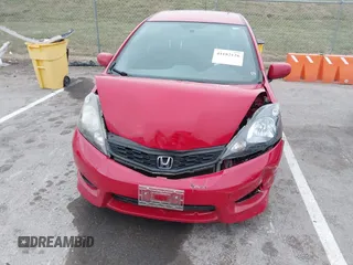 2012 Honda Fit Sport with VIN JHMGE8H53CC027421, listed as a IAAI auction lot 41182126 with 147,917 mi miles. Bid and sale history available at carsss.com. Image 6.