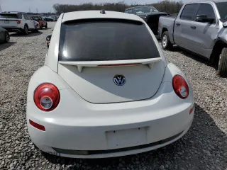 2008 Volkswagen New Beetle Coupe Triple White with VIN 3VWFW31CX8M518206, listed as a Copart auction lot 49158595 with 0 mi miles and Clean Title. Bid and sale history available at carsss.com. Image 6.