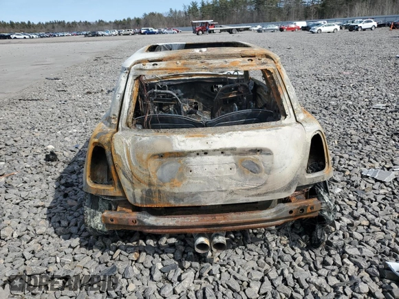 2008 MINI Hardtop S with VIN WMWMF73538TT93340, listed as a Copart auction lot 51499835 with Not Provided miles and Salvage Title. Bid and sale history available at DreamBid. Image 6.