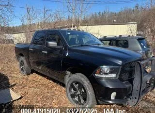 2014 Ram 1500 Express with VIN 1C6RR7KT8ES150924, listed as a IAAI auction lot 41915020 with 1 mi miles. Bid and sale history available at carsss.com. Image 1.